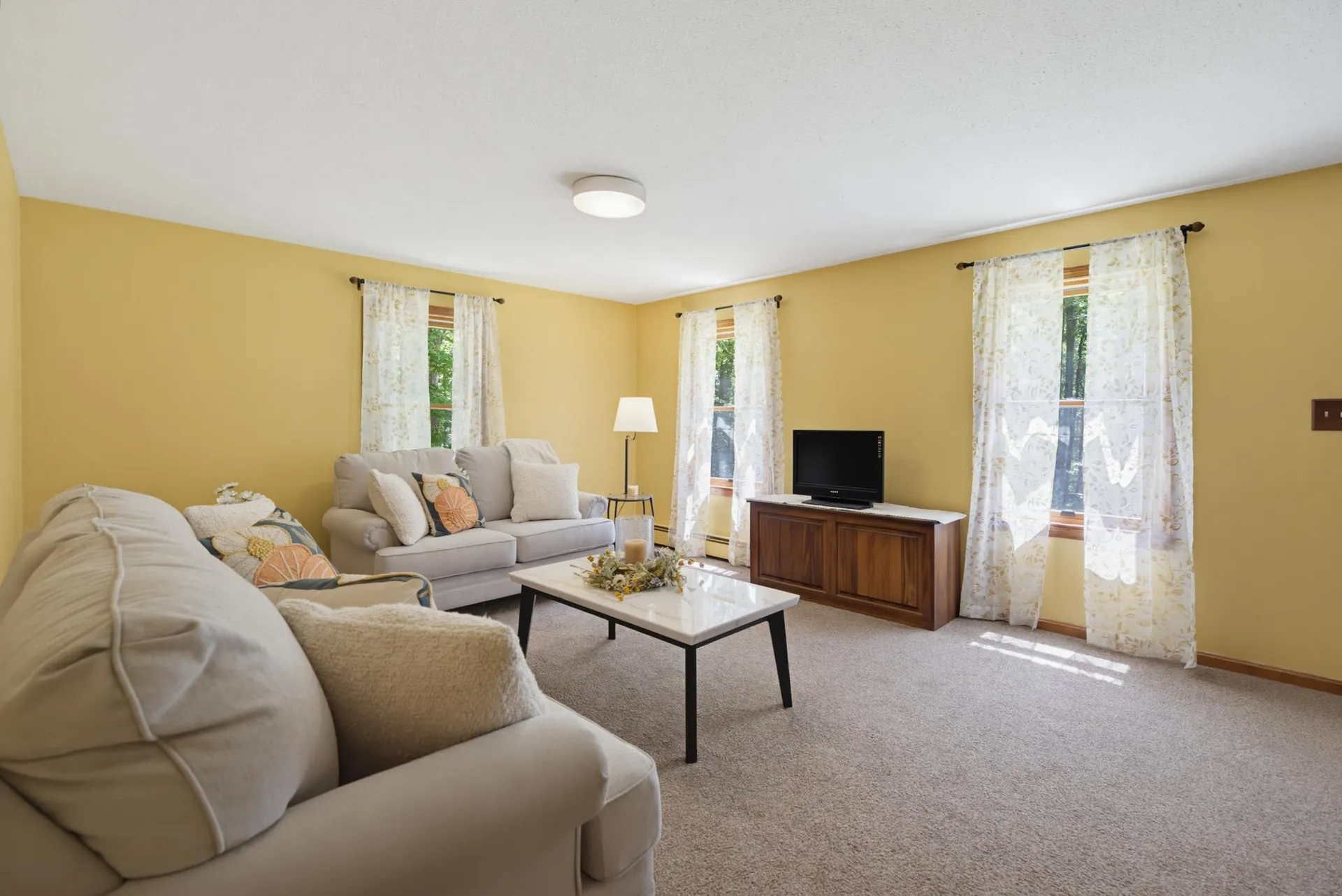 138 Cunningham Pond Road Peterborough NH 03458