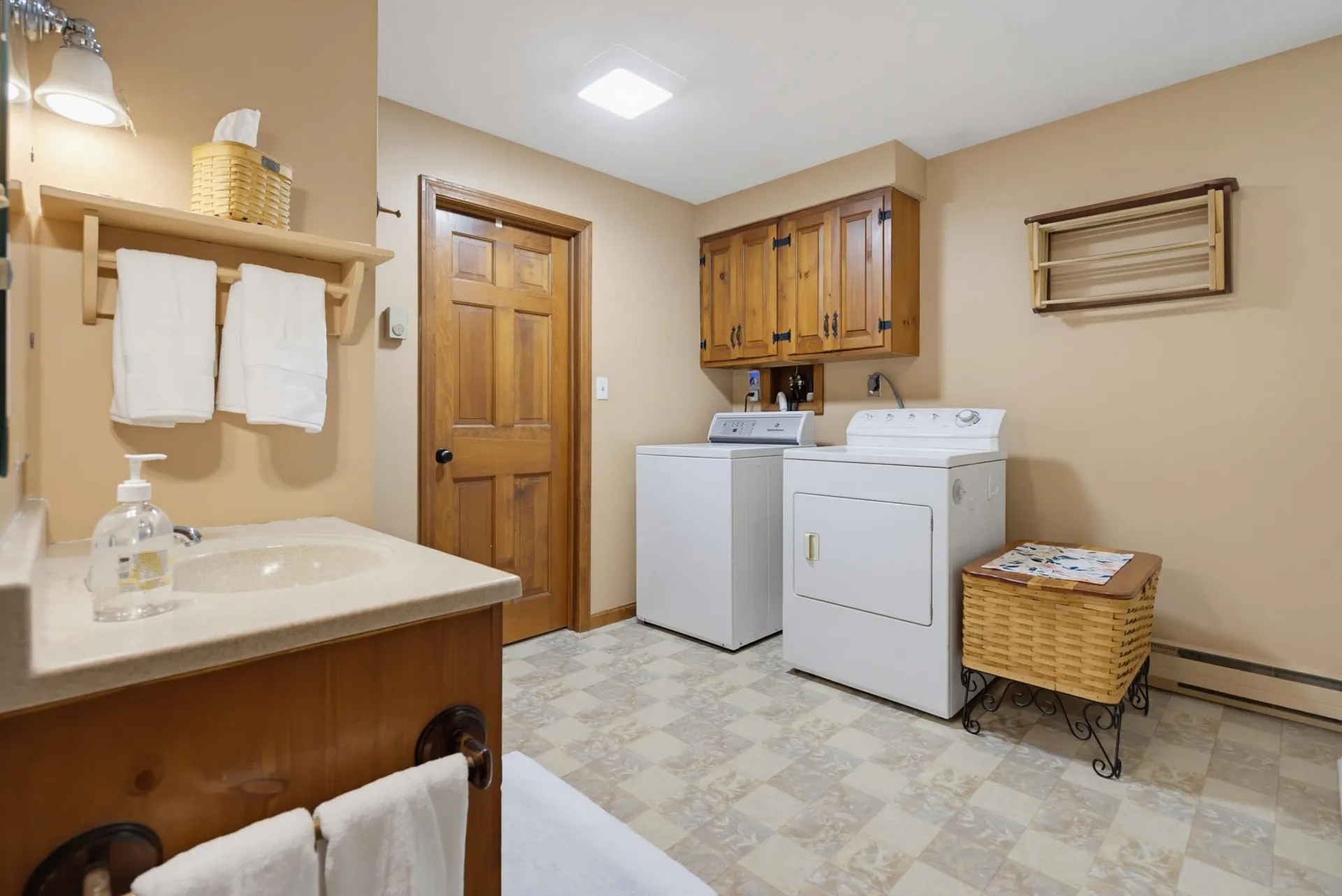 138 Cunningham Pond Road Peterborough NH 03458