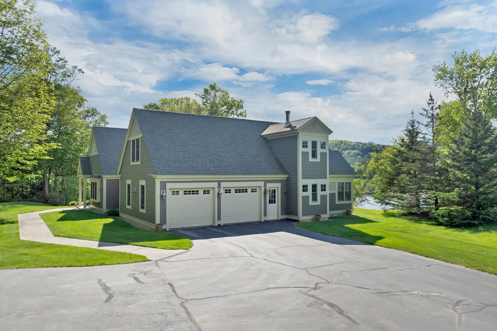 18 River View Drive Thornton NH 03285
