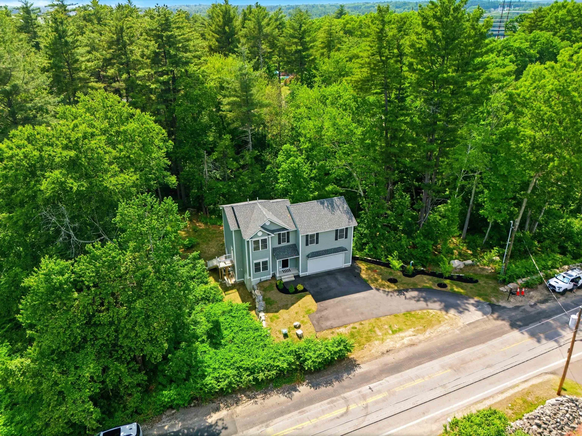 57 Hardy Road Londonderry NH 03053