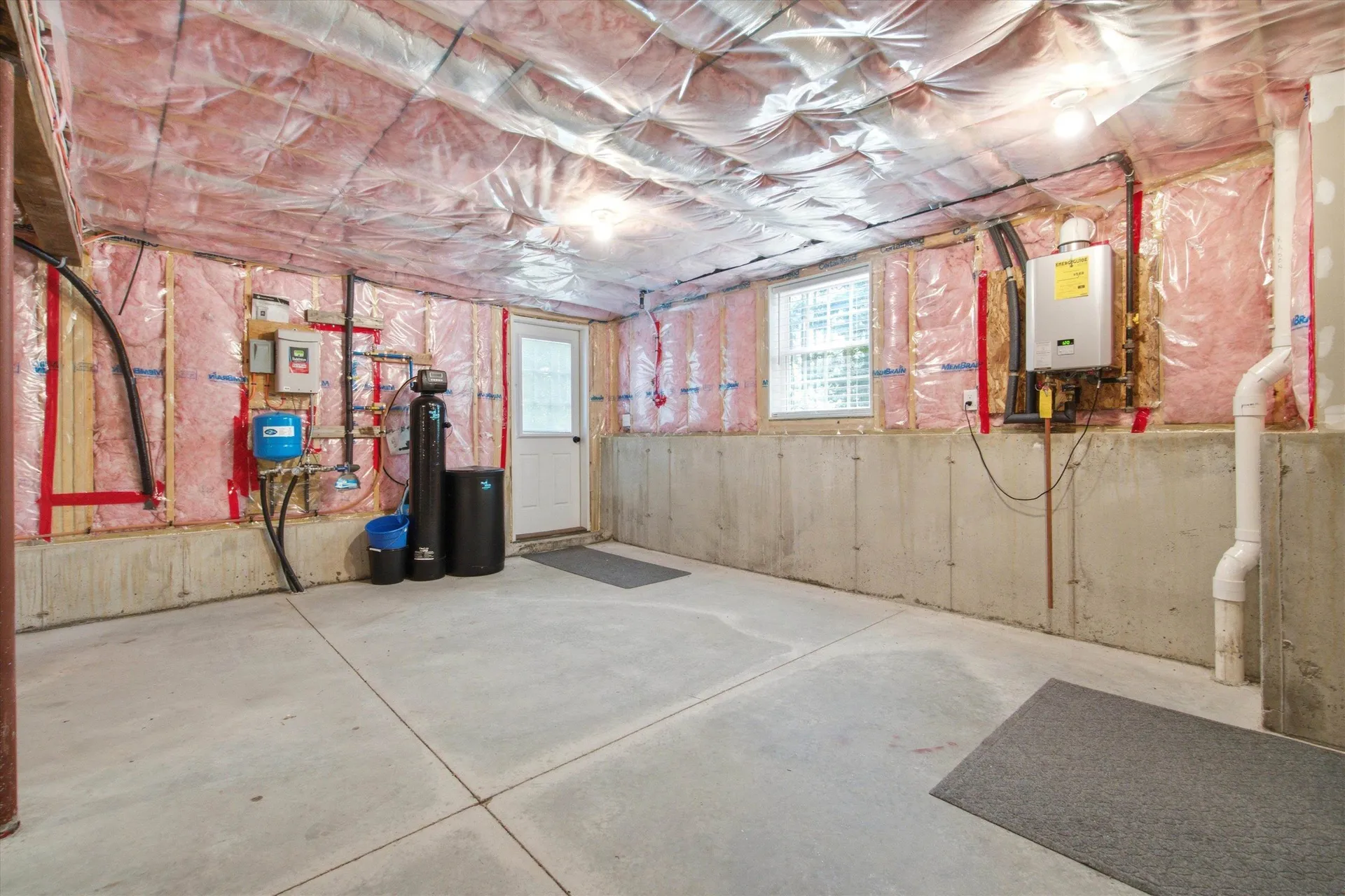 57 Hardy Road Londonderry NH 03053