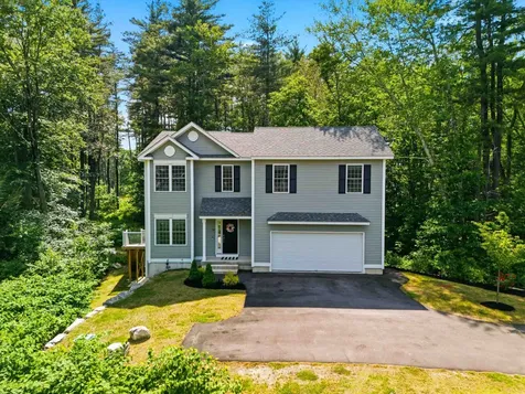 57 Hardy Road Londonderry NH 03053