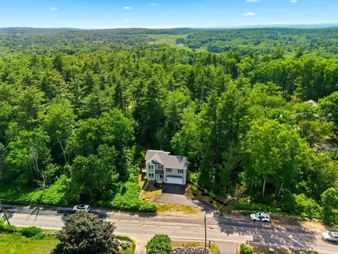 57 Hardy Road Londonderry NH 03053