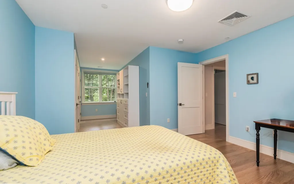 24 Willey Creek Road Exeter NH 03833