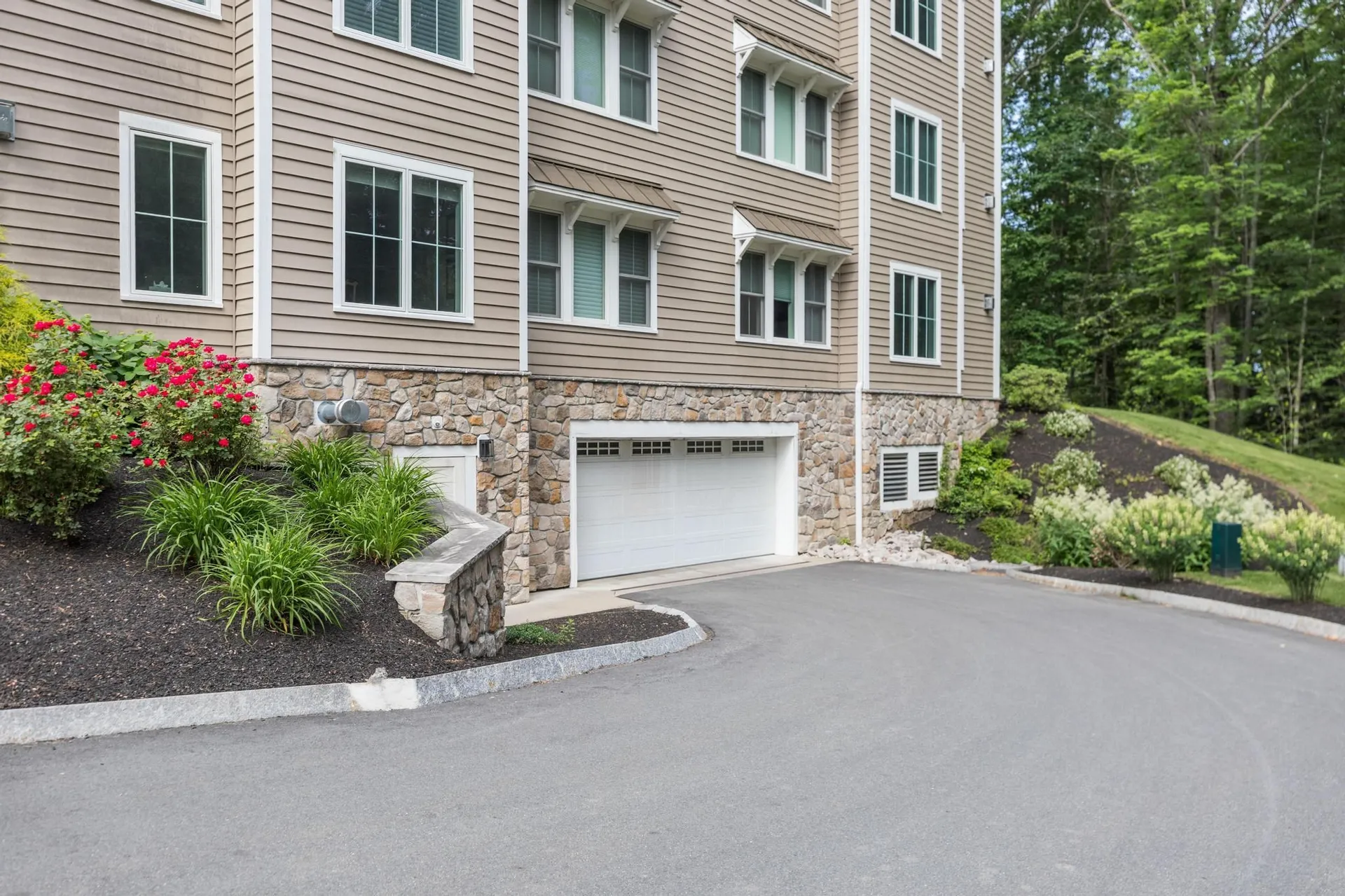 24 Willey Creek Road Exeter NH 03833