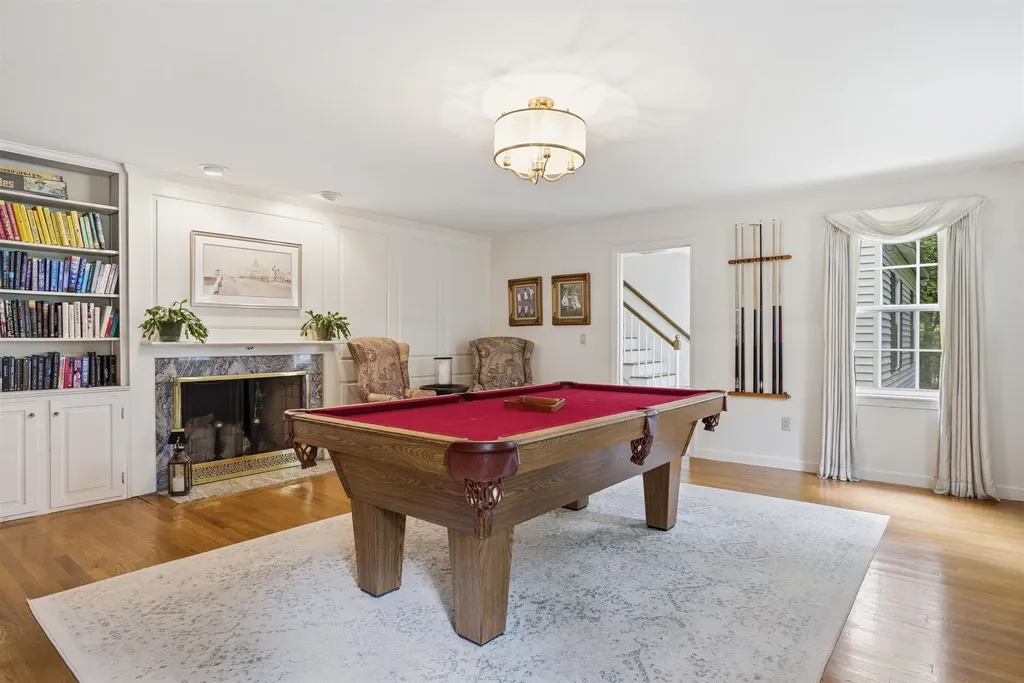 1 Chandler Road Bedford NH 03110