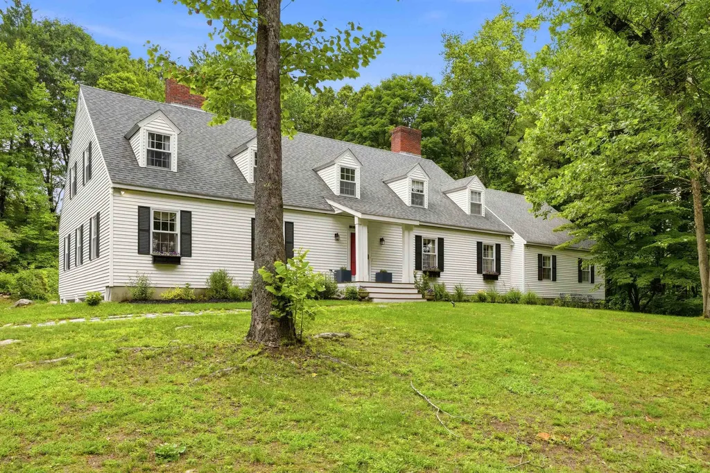 1 Chandler Road Bedford NH 03110
