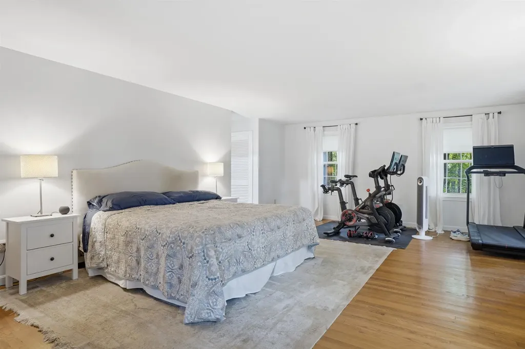 1 Chandler Road Bedford NH 03110