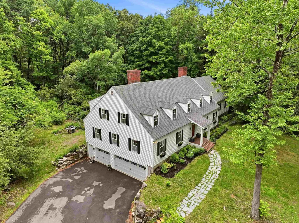 1 Chandler Road Bedford NH 03110