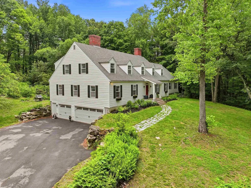 1 Chandler Road Bedford NH 03110