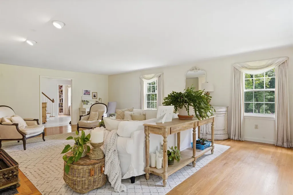 1 Chandler Road Bedford NH 03110