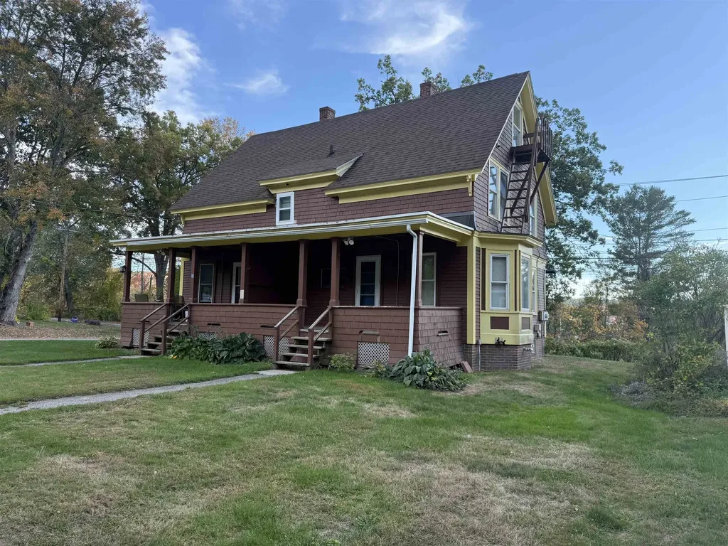 189 East Bow Street Franklin NH 03235
