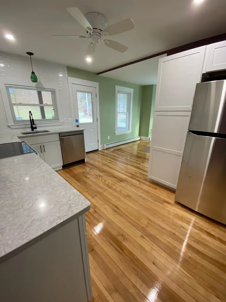 189 East Bow Street Franklin NH 03235