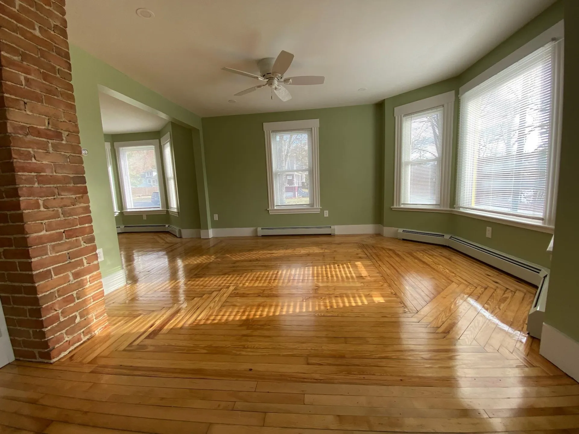 189 East Bow Street Franklin NH 03235