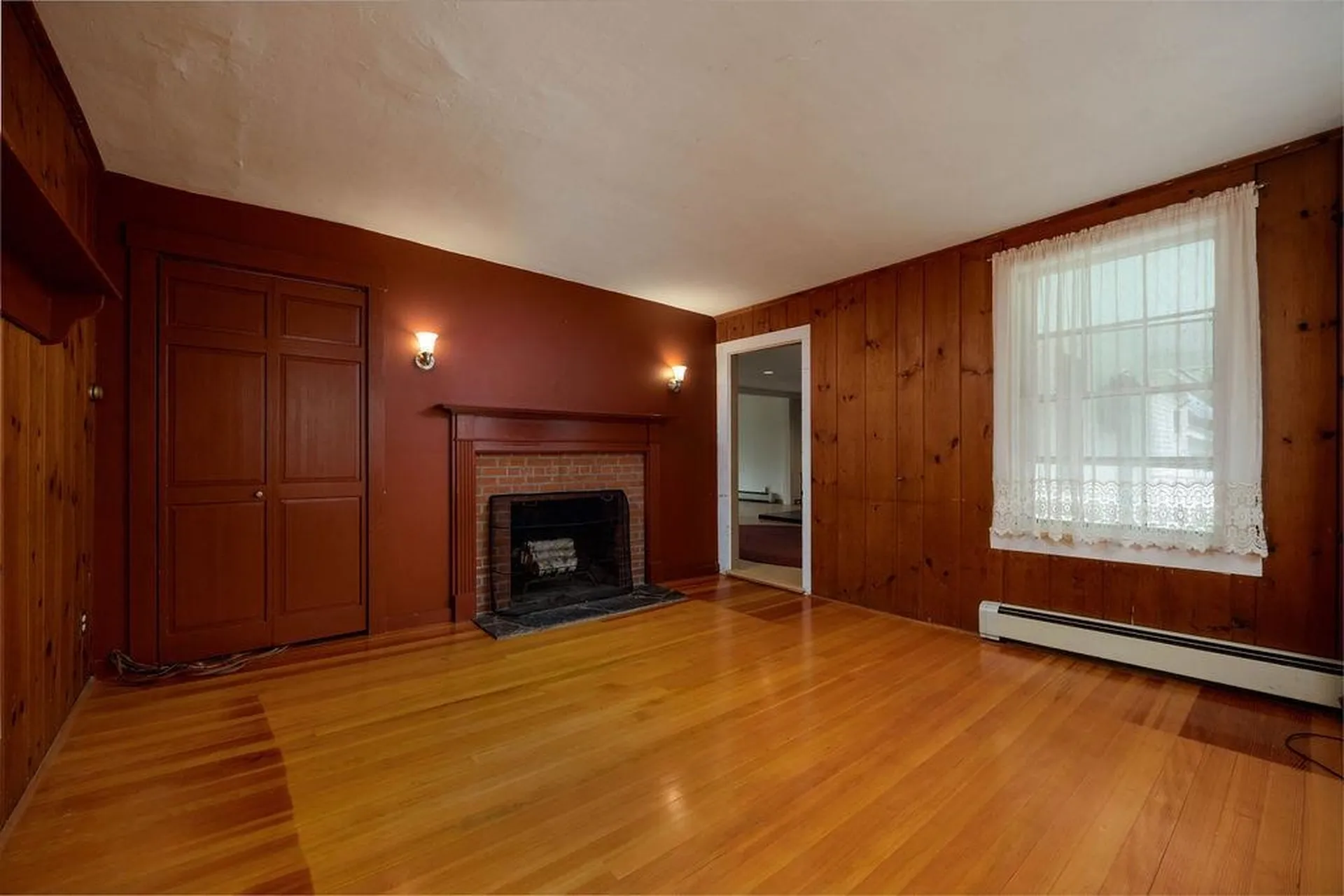 1051 Cross Road Strafford VT 05072