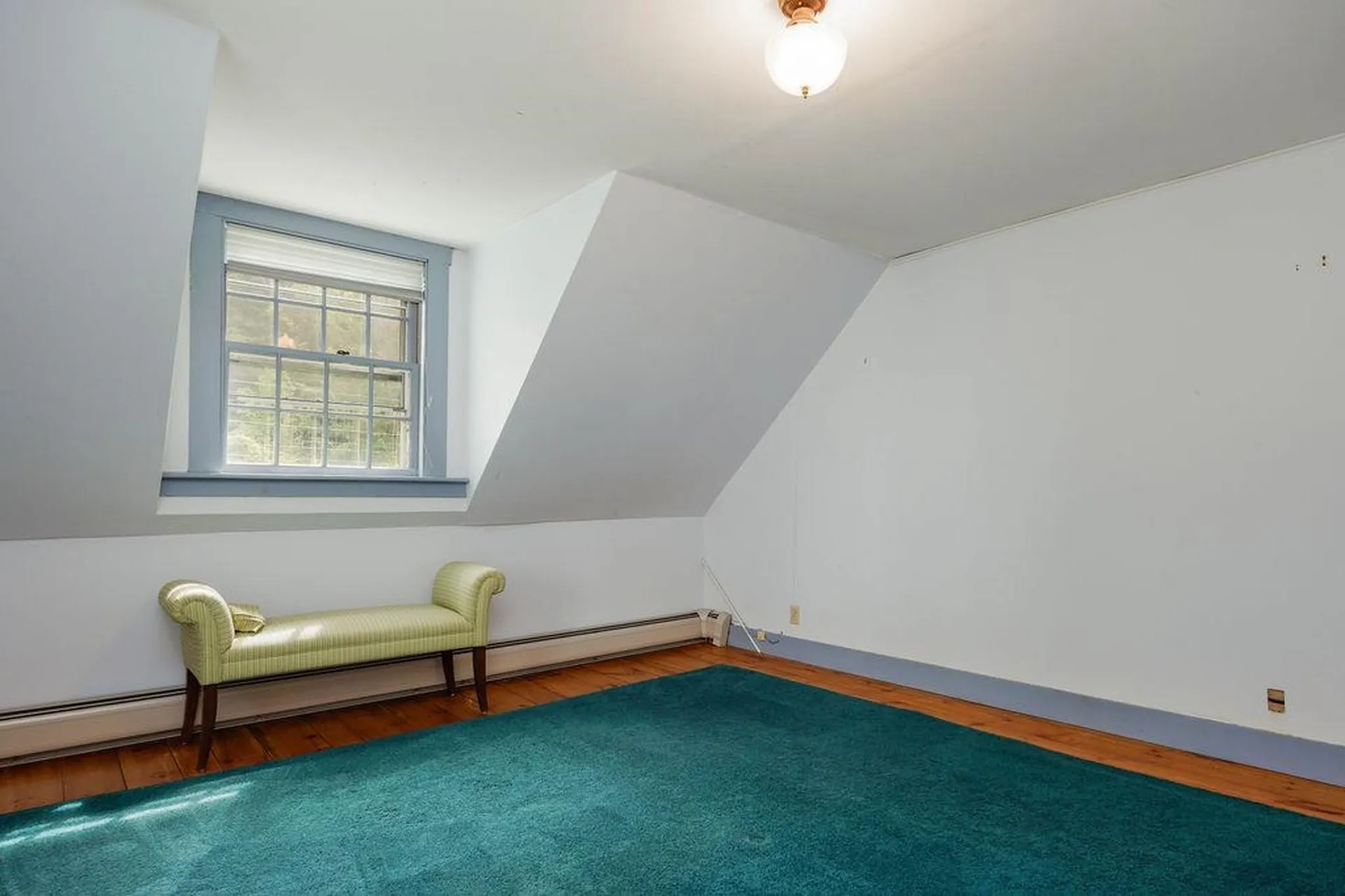 1051 Cross Road Strafford VT 05072