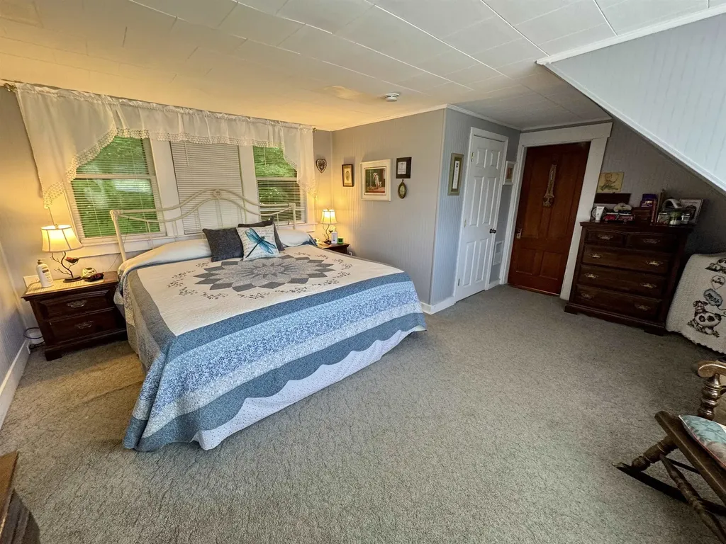 1098 Creamery Road Ryegate VT 05069