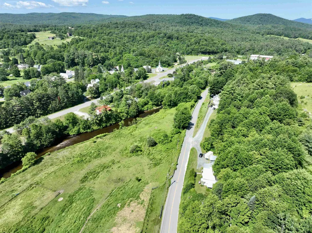 1098 Creamery Road Ryegate VT 05069