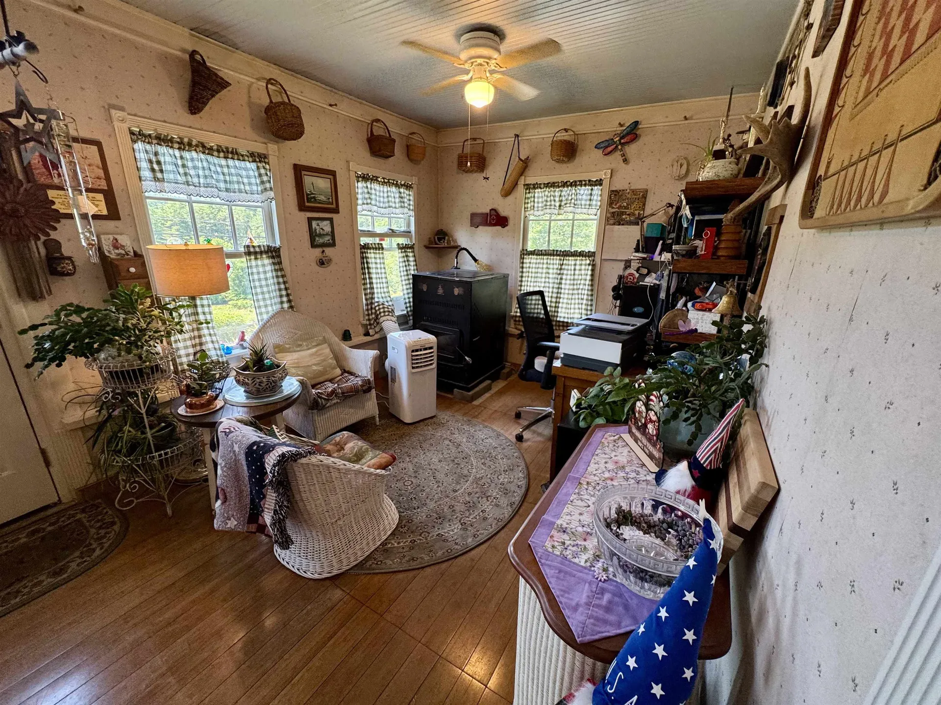1098 Creamery Road Ryegate VT 05069
