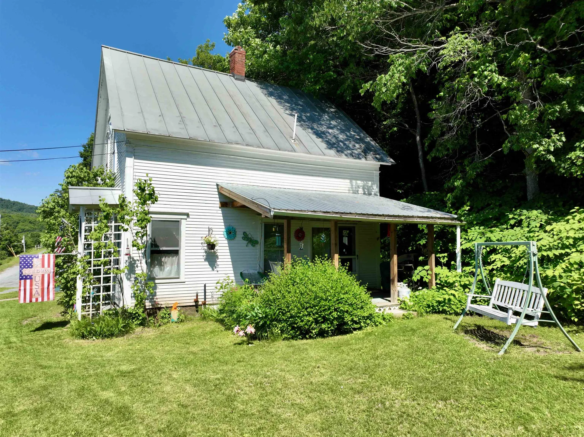 1098 Creamery Road Ryegate VT 05069