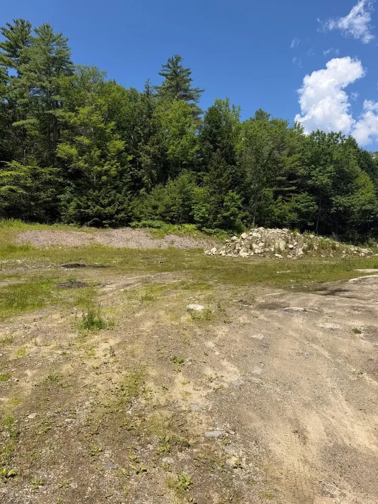 114 Mayhew Turnpike Plymouth NH 03264