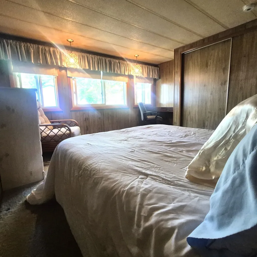 11 Angela Place Claremont NH 03743