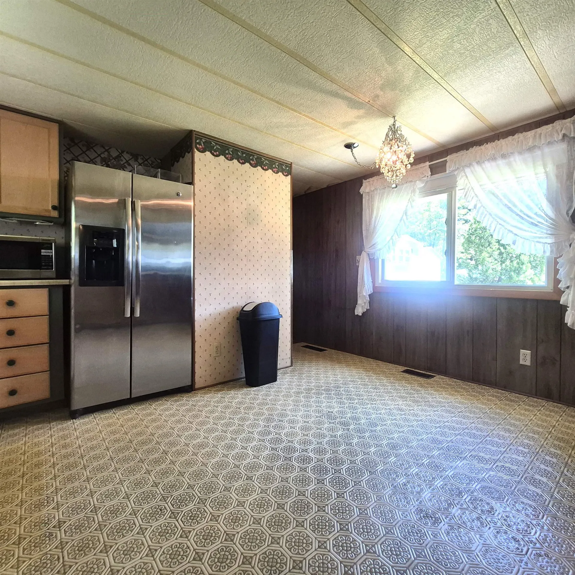 11 Angela Place Claremont NH 03743