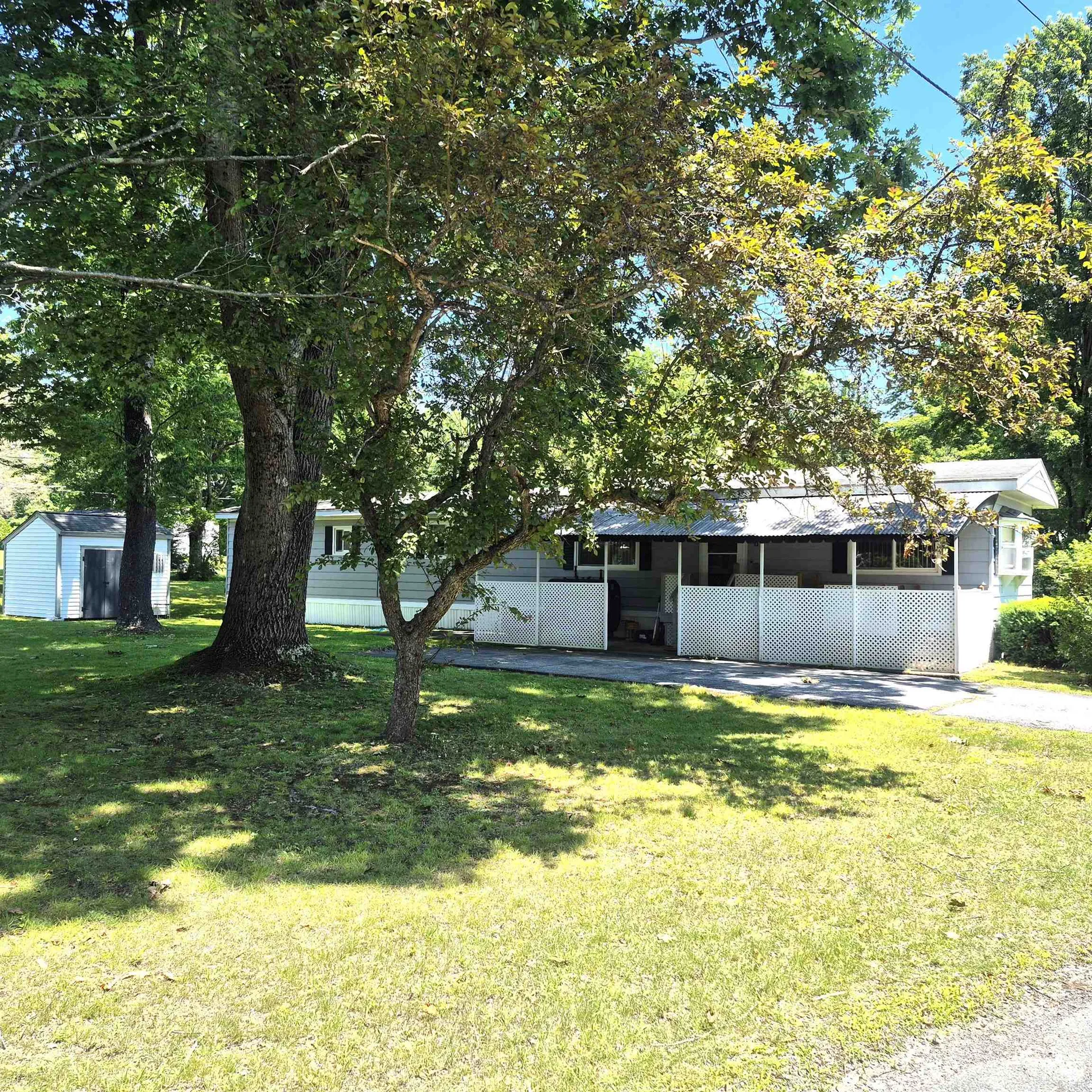 11 Angela Place Claremont NH 03743