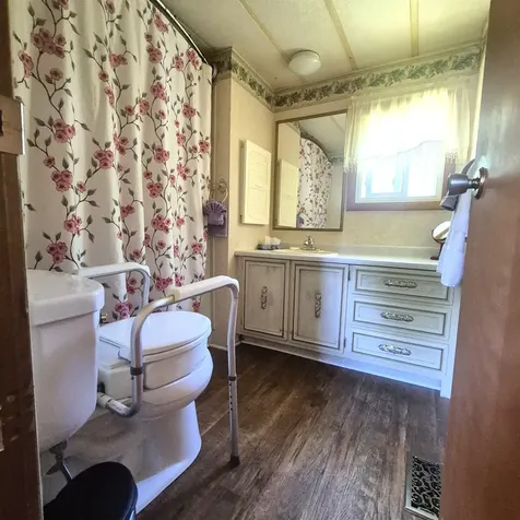 11 Angela Place Claremont NH 03743
