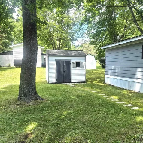 11 Angela Place Claremont NH 03743