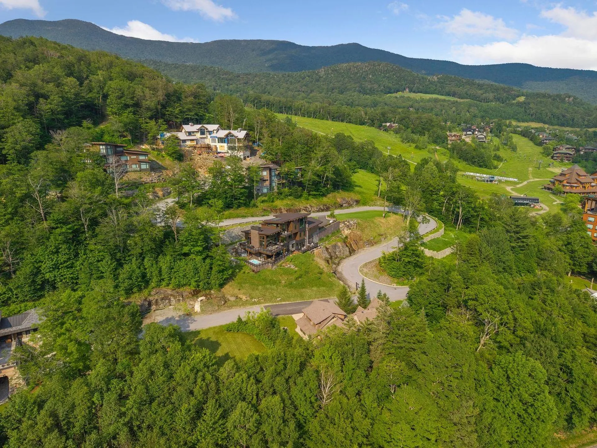 101 Switchback Lane Stowe VT 05672