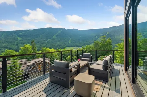 101 Switchback Lane Stowe VT 05672