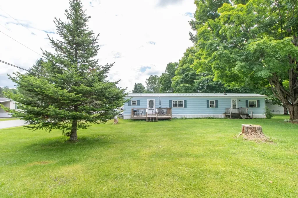 2477 Us Route 5 Derby VT 05829