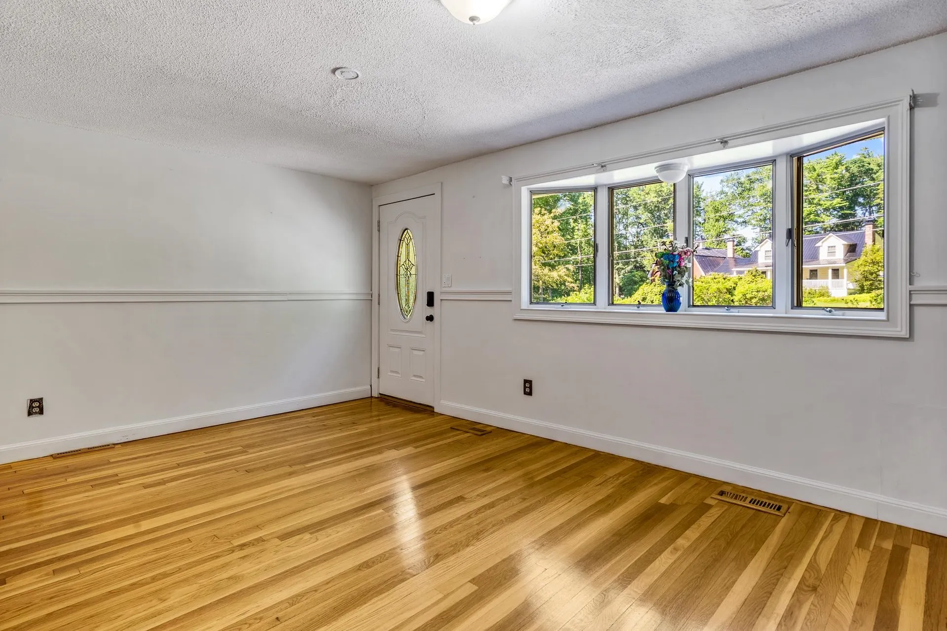 10 Appaloosa Avenue Pelham NH 03076