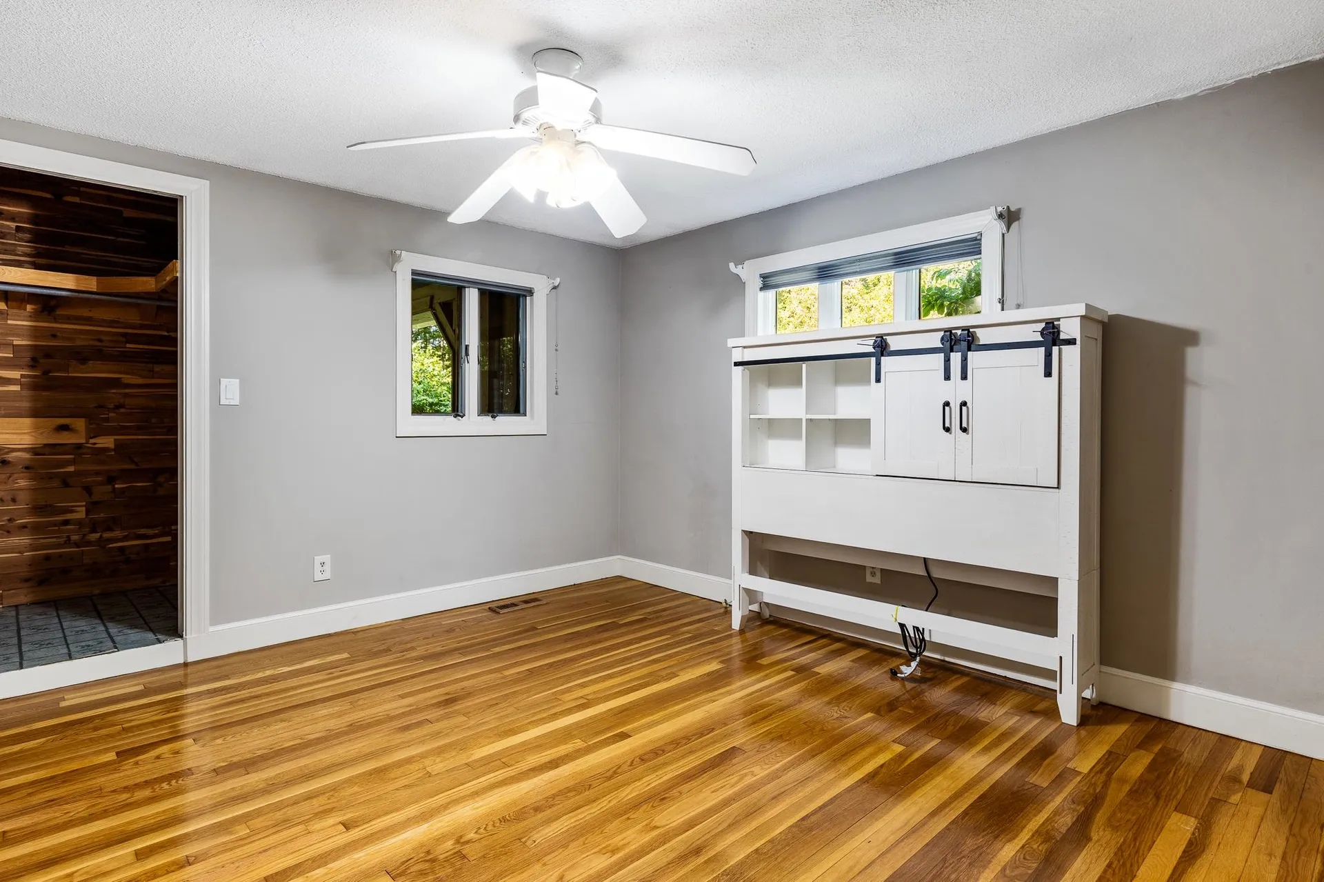 10 Appaloosa Avenue Pelham NH 03076