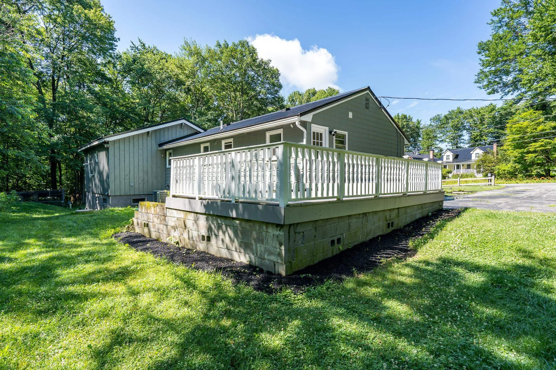 10 Appaloosa Avenue Pelham NH 03076