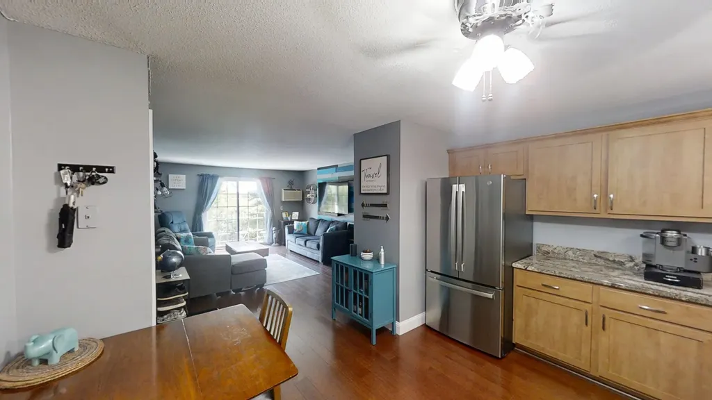 7 Autumn Leaf Drive Nashua NH 03060