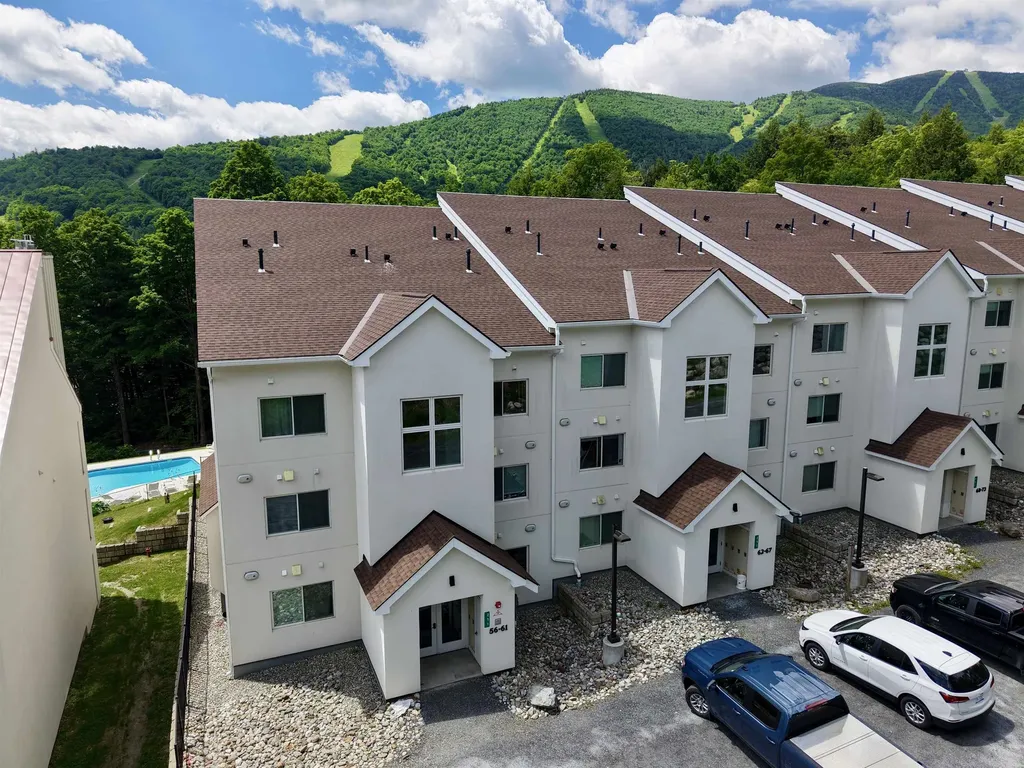 251 Mountainside Drive Warren VT 05674