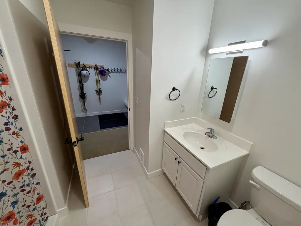 251 Mountainside Drive Warren VT 05674