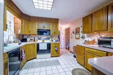 5 Taschereau Drive Mont Vernon NH 03057