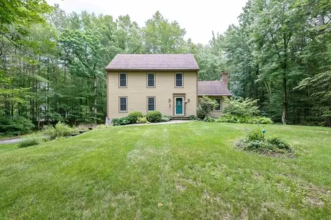 5 Taschereau Drive Mont Vernon NH 03057