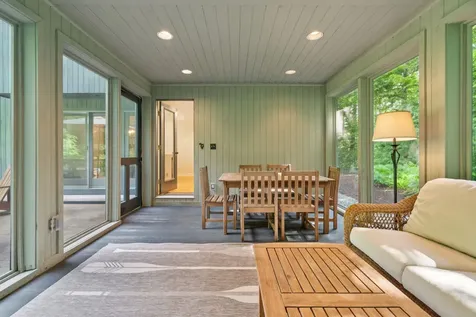 52 Upper Bay Road Sunapee NH 03782