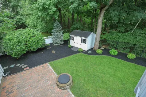 1327 Beech Street Manchester NH 03104