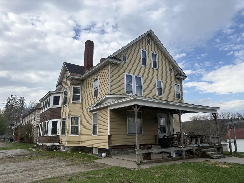 363 Charles Street Lyndon VT 05851