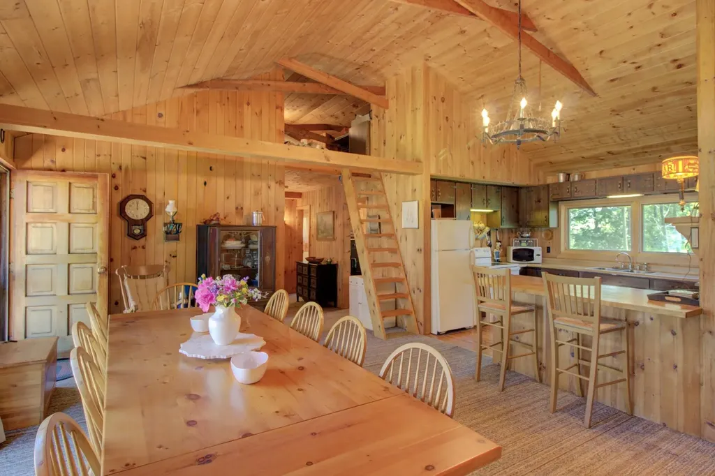 135 Savage Point North North Hero VT 05458