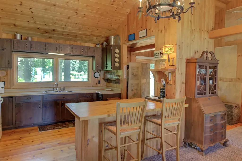 135 Savage Point North North Hero VT 05458