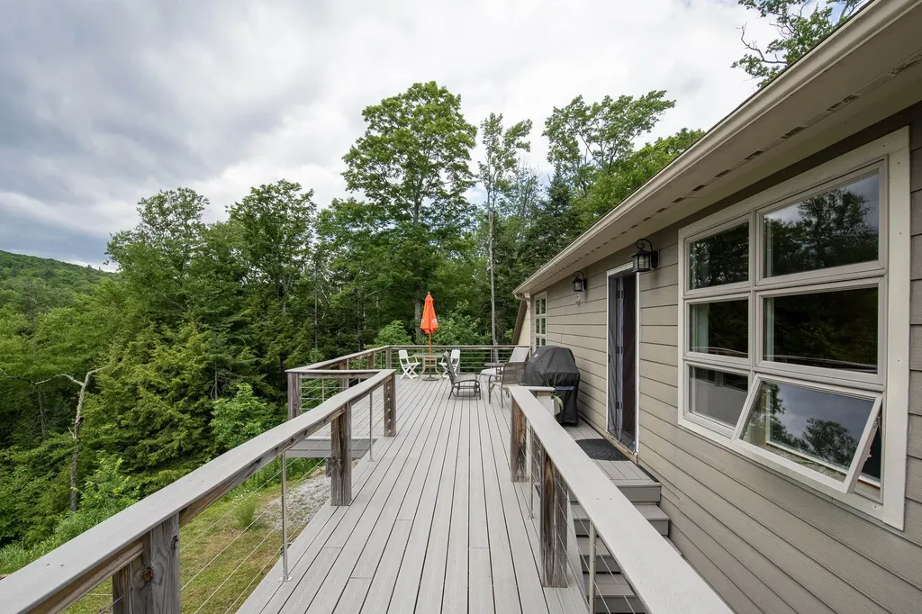 325 Dean Hill Road Killington VT 05751