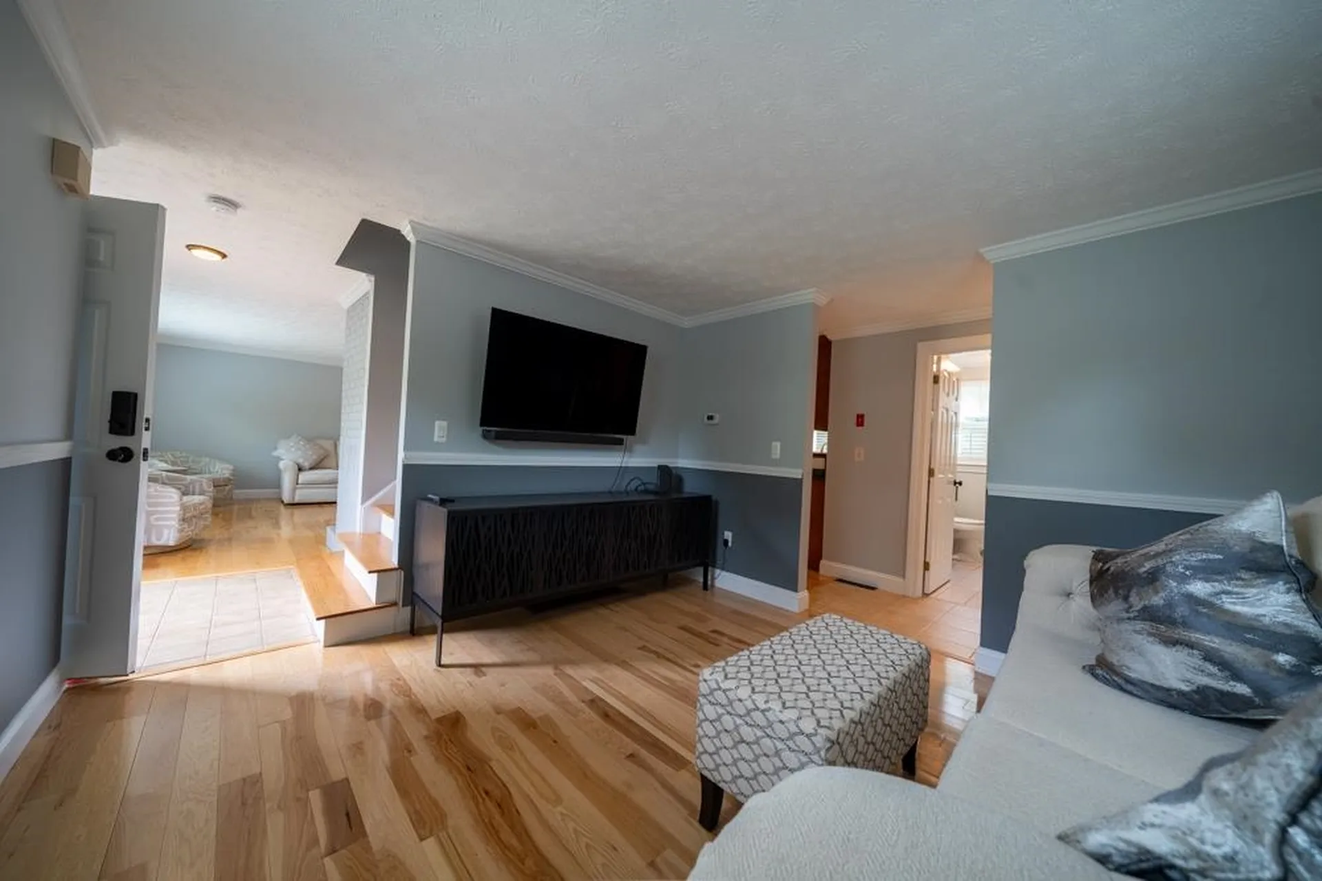 246 Winding Pond Road Londonderry NH 03053