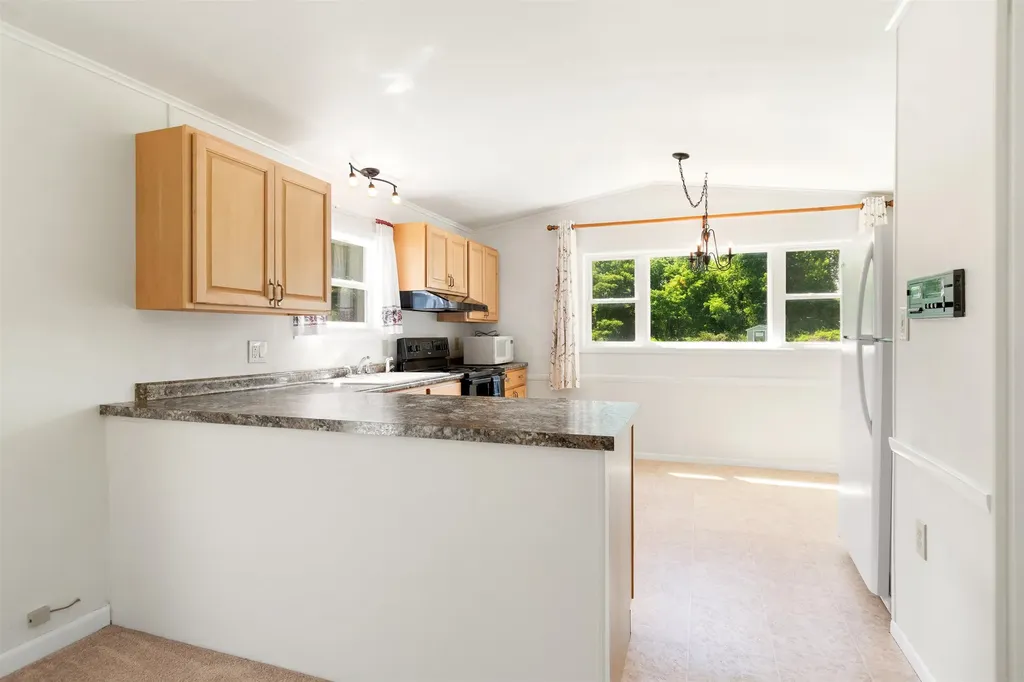 235 Shelburnewood Drive Shelburne VT 05482