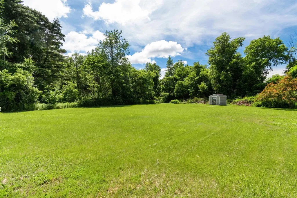 235 Shelburnewood Drive Shelburne VT 05482